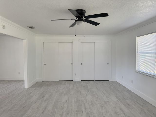 502 Park Avenue, Sebastian, FL 32958