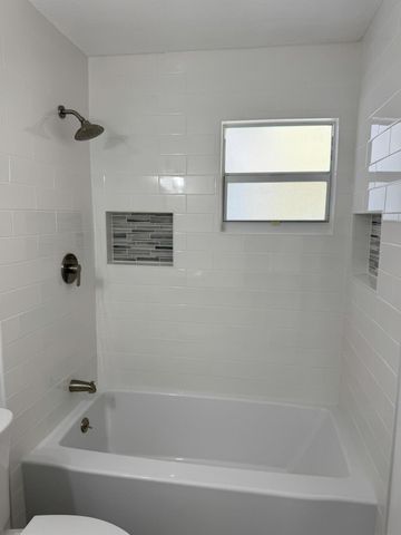 502 Park Avenue, Sebastian, FL 32958