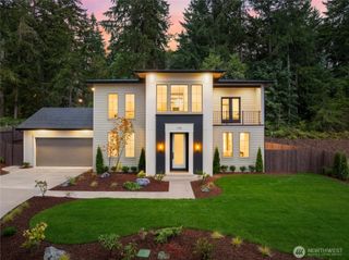 710 Chris David Drive, Steilacoom, WA 98388