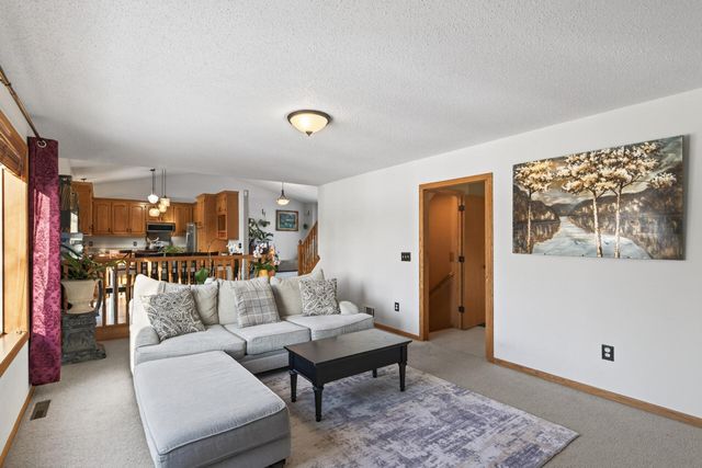 6417 Edgemont Boulevard, Brooklyn Park, MN 55428