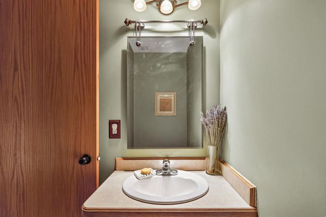 6417 Edgemont Boulevard, Brooklyn Park, MN 55428