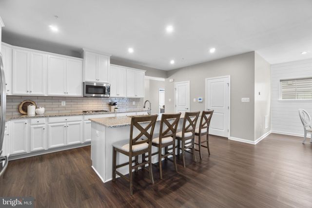 11033 HAZELNUT LN, Monrovia, MD 21770