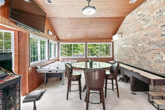 4053 Brenteresa Court, Snellville, GA 30039