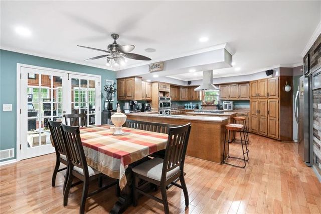 4053 Brenteresa Court, Snellville, GA 30039