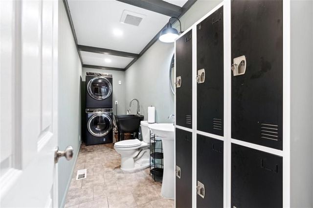 4053 Brenteresa Court, Snellville, GA 30039