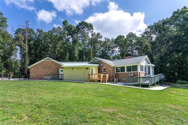 4053 Brenteresa Court, Snellville, GA 30039