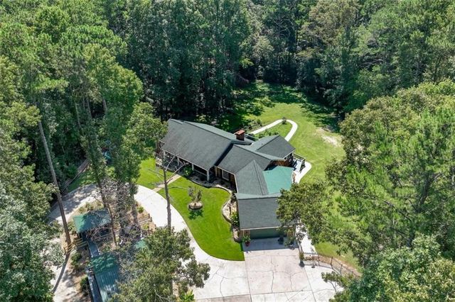 4053 Brenteresa Court, Snellville, GA 30039