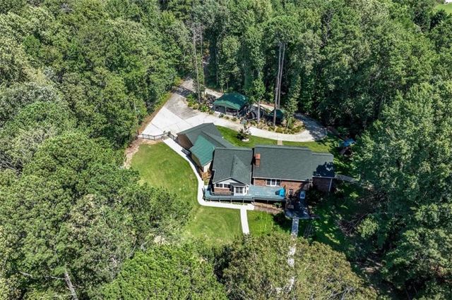 4053 Brenteresa Court, Snellville, GA 30039