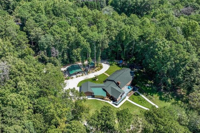 4053 Brenteresa Court, Snellville, GA 30039