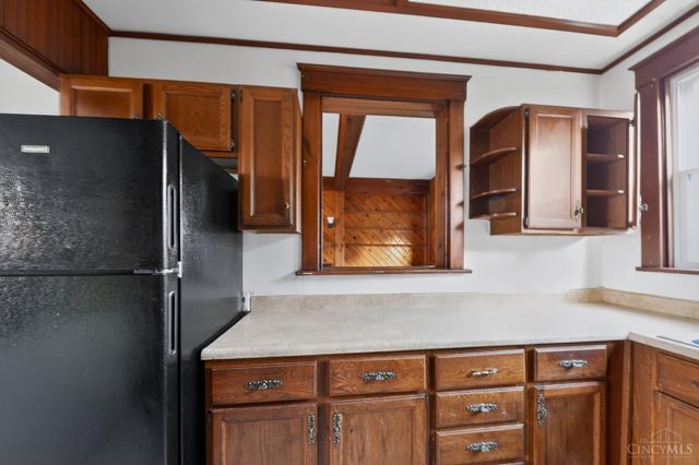 8627 Reading Road, Reading, OH 45215