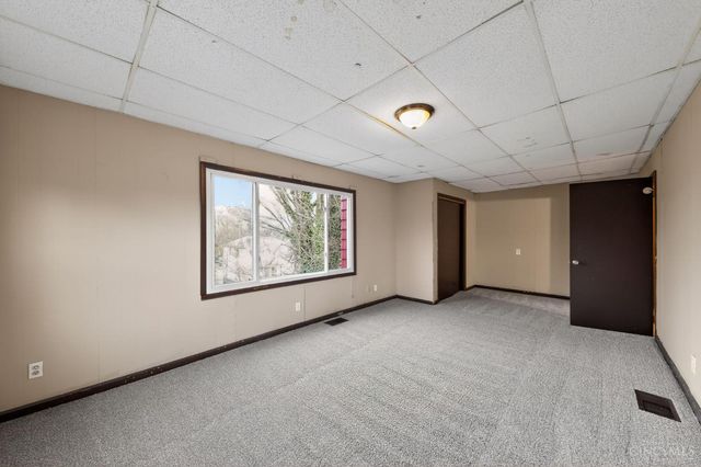 8627 Reading Road, Reading, OH 45215
