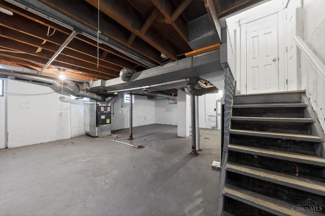 8627 Reading Road, Reading, OH 45215