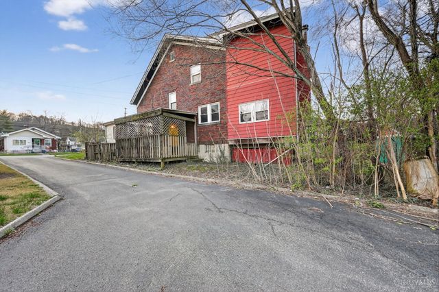 8627 Reading Road, Reading, OH 45215