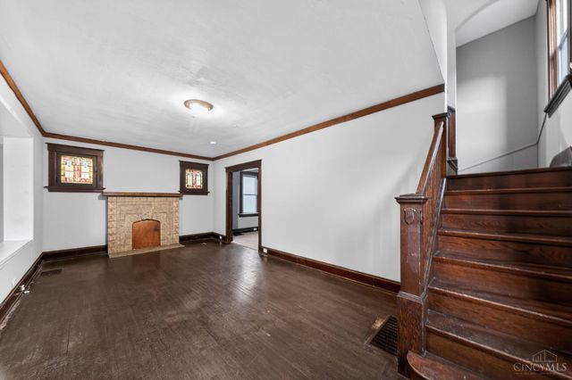 8627 Reading Road, Reading, OH 45215