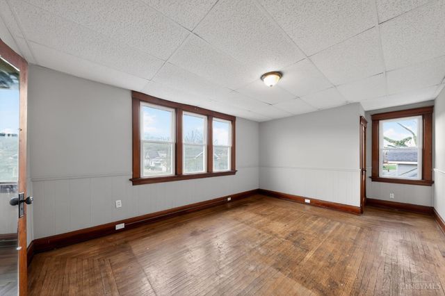 8627 Reading Road, Reading, OH 45215