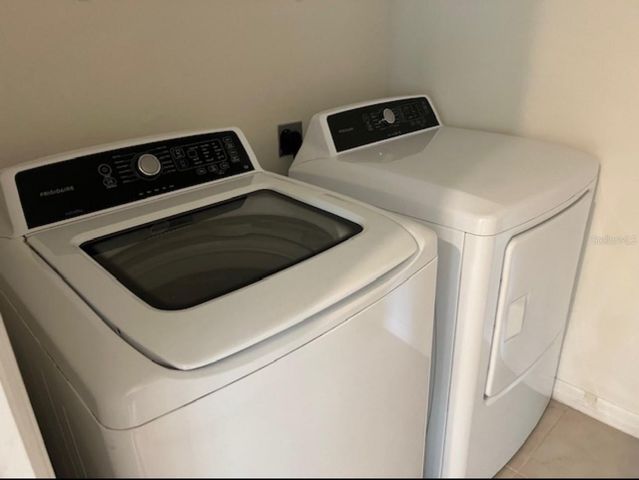 390 POSADAS CIRCLE, Punta Gorda, FL 33983