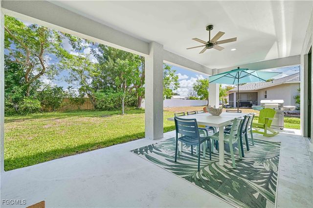 1137 SW 29th TER, Cape Coral, FL 33914