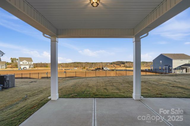1448 Ardmore Drive, Sherrills Ford, NC 28673