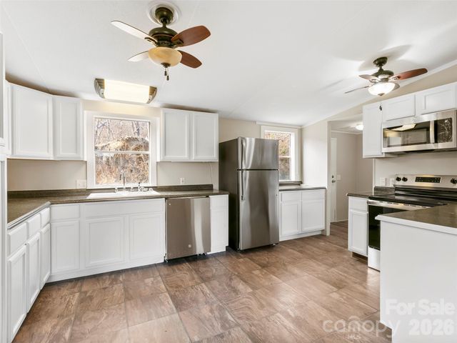 163 Connie Drive 27A, Fletcher, NC 28732