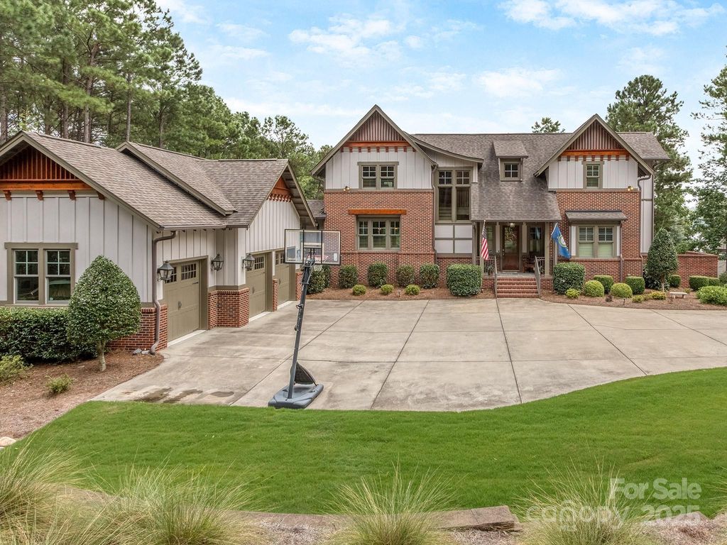 18321 Rosapenny Road, Charlotte, NC 28278
