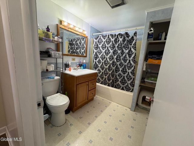 23 Goodman Avenue, Brunswick, NY 12180