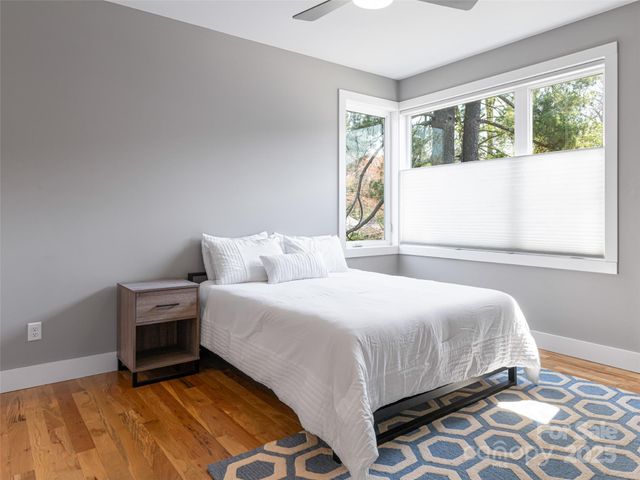 7 Mauricet Lane, Asheville, NC 28806