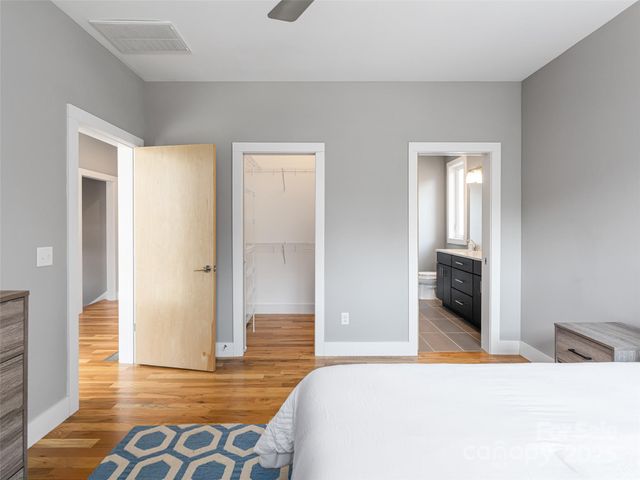 7 Mauricet Lane, Asheville, NC 28806