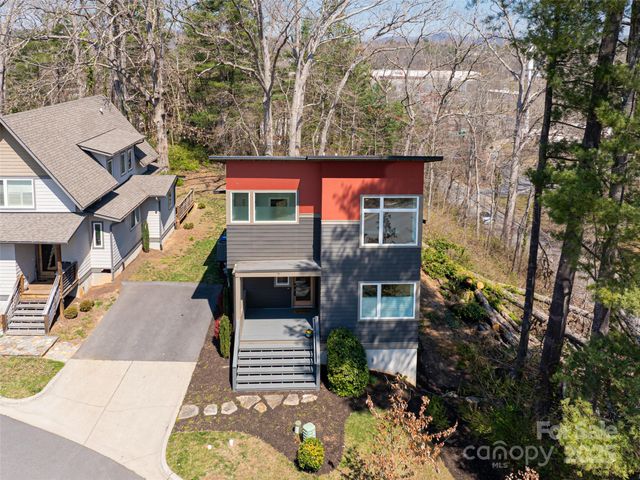 7 Mauricet Lane, Asheville, NC 28806