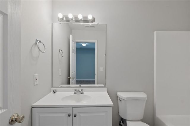 585 Mcwilliams Road SE 2702, Atlanta, GA 30315