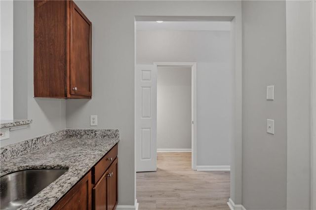 585 Mcwilliams Road SE 2702, Atlanta, GA 30315