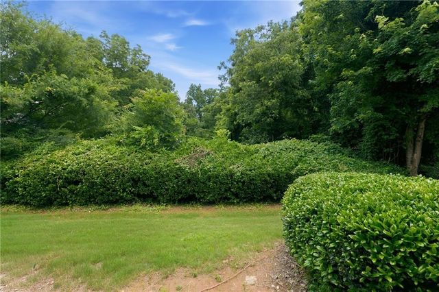 585 Mcwilliams Road SE 2702, Atlanta, GA 30315