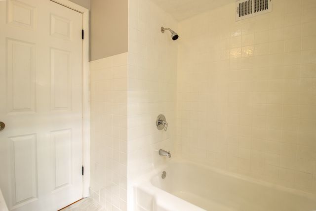 14510 S Lowe Avenue, Riverdale, IL 60827