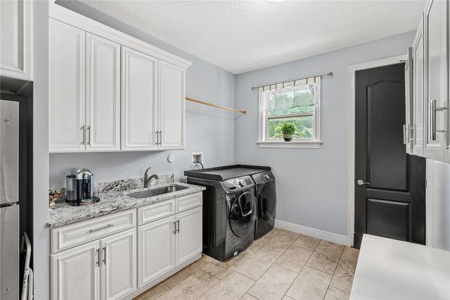 1840 BRYAN AVENUE, Winter Park, FL 32789