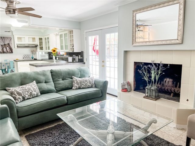 462 Poenisch Dr, Corpus Christi, TX 78412