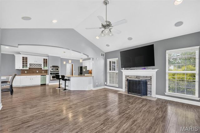 46 Scarlet Meadows Court, O'fallon, MO 63366