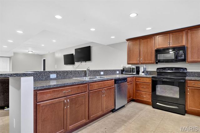 46 Scarlet Meadows Court, O'fallon, MO 63366