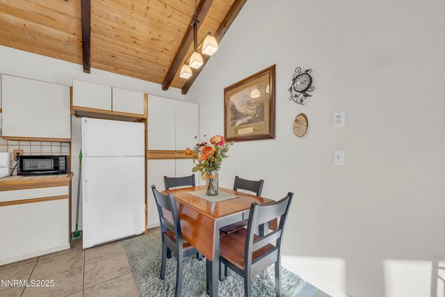 39 Granite Way, Carson City, NV 89706