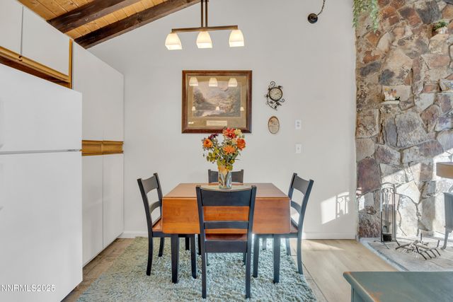 39 Granite Way, Carson City, NV 89706