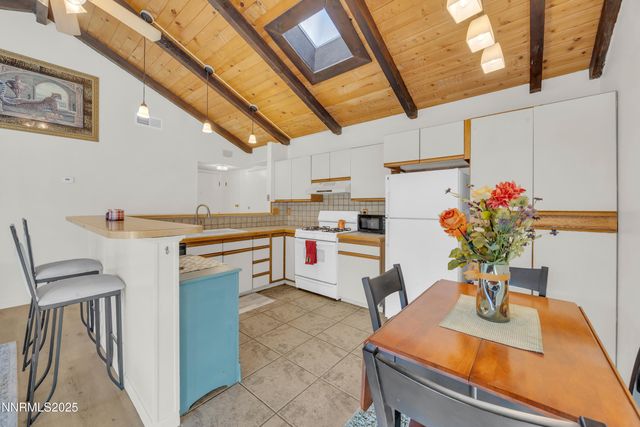 39 Granite Way, Carson City, NV 89706