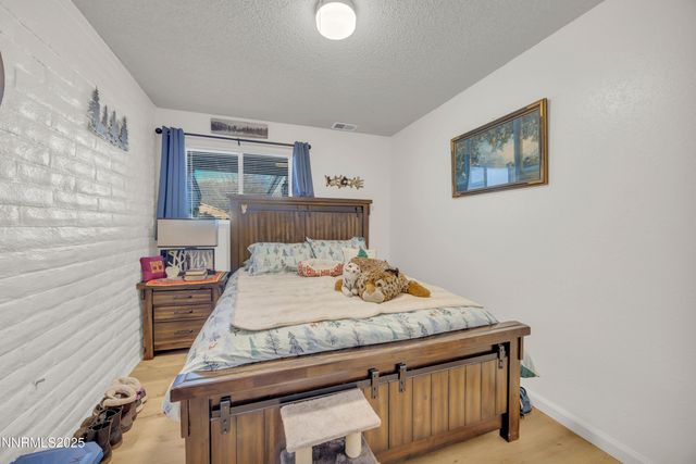 39 Granite Way, Carson City, NV 89706