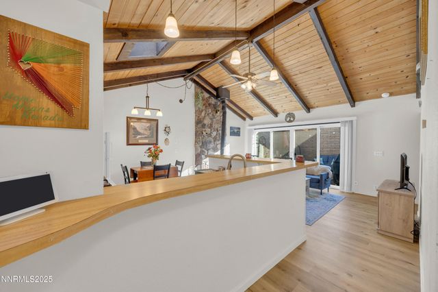 39 Granite Way, Carson City, NV 89706