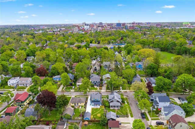 314 Montgomery Avenue, Ann Arbor, MI 48103