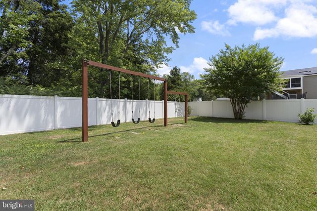 500 WASHINGTON AVE, La Plata, MD 20646