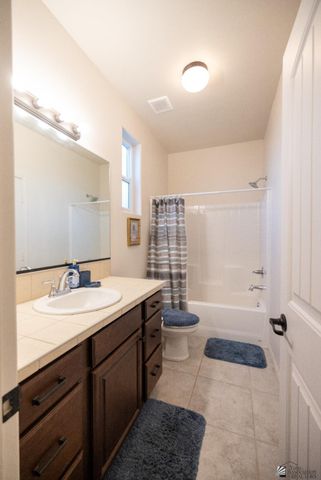 3362 W 39 St, Yuma, AZ 85365