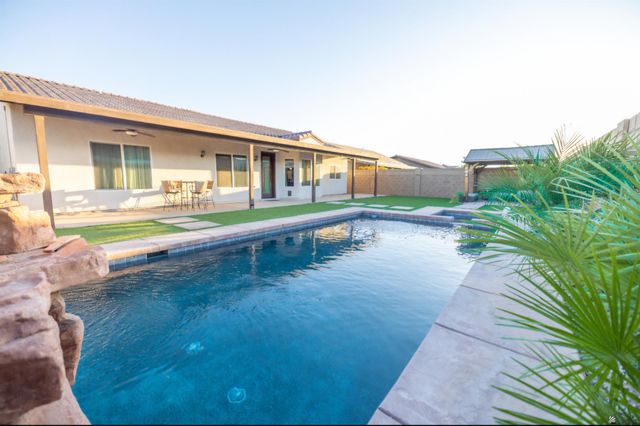 3362 W 39 St, Yuma, AZ 85365