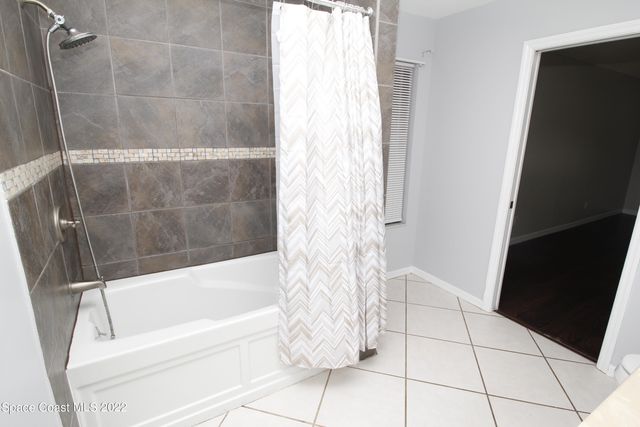 1009 Fairplay Avenue NW, Palm Bay, FL 32907