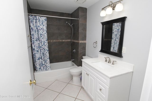 1009 Fairplay Avenue NW, Palm Bay, FL 32907