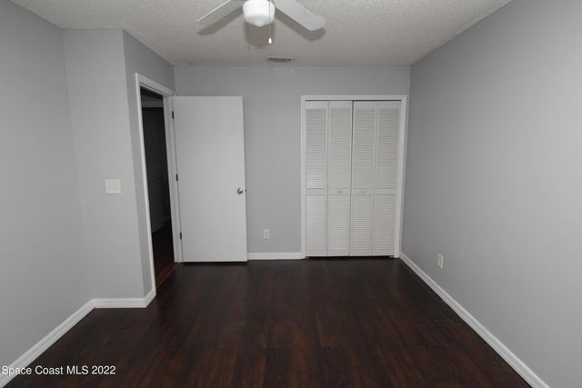 1009 Fairplay Avenue NW, Palm Bay, FL 32907