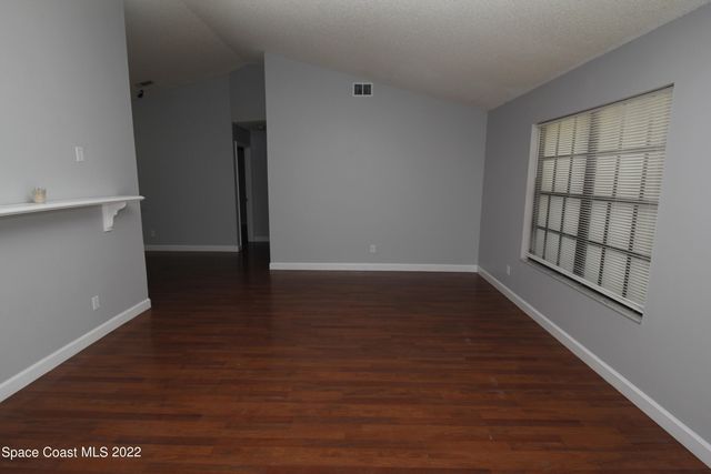 1009 Fairplay Avenue NW, Palm Bay, FL 32907