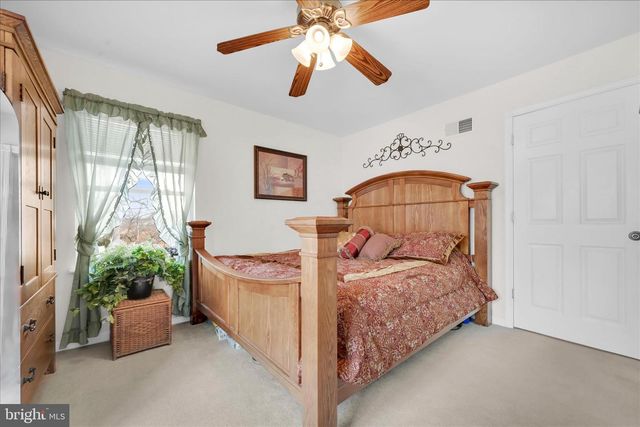 311 SIOUX DR, Auburn, PA 17922